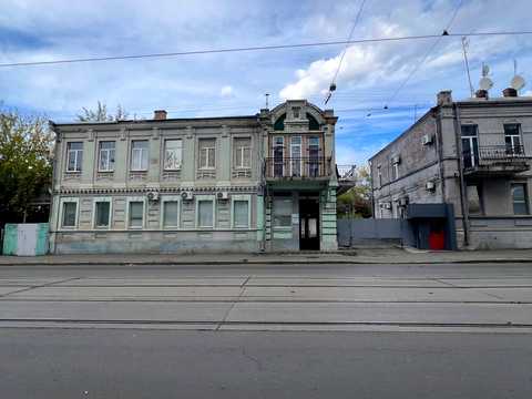 комерційна за адресою Архітектора Олега Петрова вул. (Чернишевського), 14