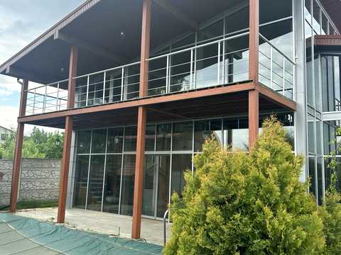 будинок за адресою с. Пряжів, Хмельницького, 47