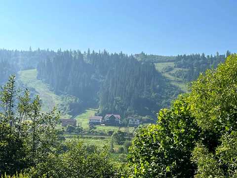ділянка за адресою смт. Славсько (Славське), Олени Степанівні, 95