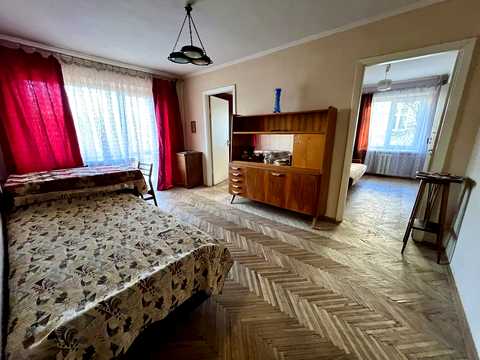квартира за адресою Слов'янська вул., 4