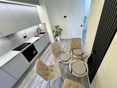 квартира по адресу Краснова ул., 1-В