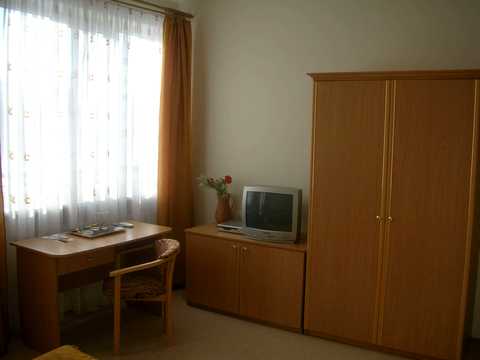 комерційна за адресою Шевченка, 5