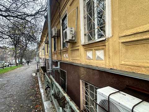 комерційна за адресою Мечникова вул., 52