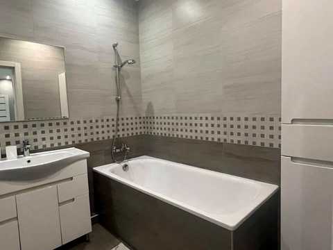 квартира за адресою Драгоманова вул., 2