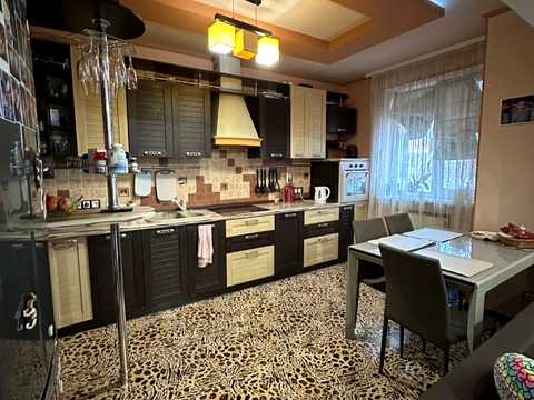 квартира за адресою Тракторобудівників просп., (94в)