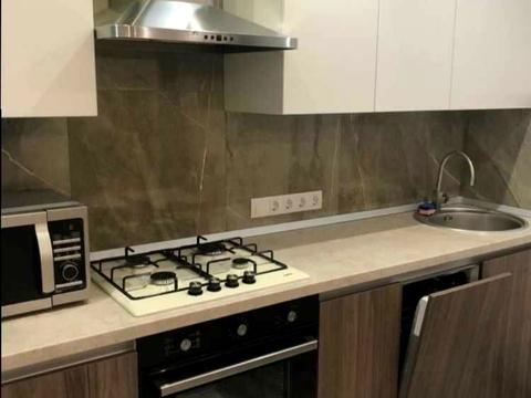 квартира за адресою Академіка Чекмарьова вул., 2