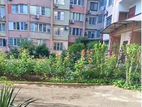 квартира за адресою Тополина вул., 20