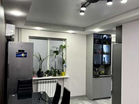 квартира за адресою Сержанта Коновалова вул., 8