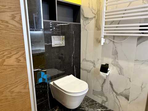 квартира по адресу Вице-адмирала Азарова ул. (Вице-адмирала Азарова), 8а