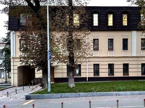 комерційна за адресою Івана Франка вул., 26