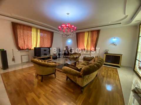 будинок за адресою с. Софіївська Борщагівка, Кучанська