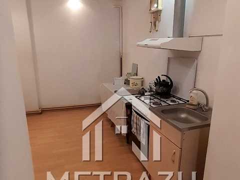квартира за адресою Зброярська вул. (Малиновського), 8