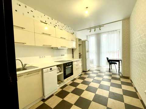 квартира за адресою Регенераторна вул., 4