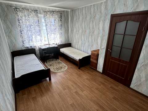 квартира за адресою Софії Русової вул., 7