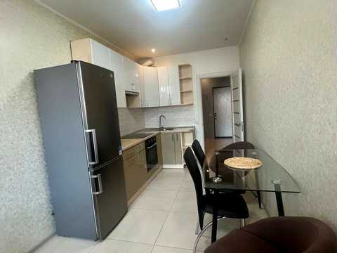 квартира за адресою Драгоманова вул., 2