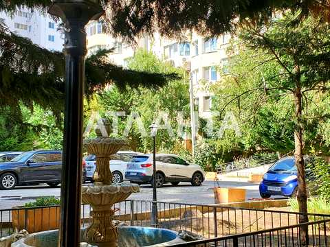 квартира за адресою Євгена Чикаленка вул., 59е