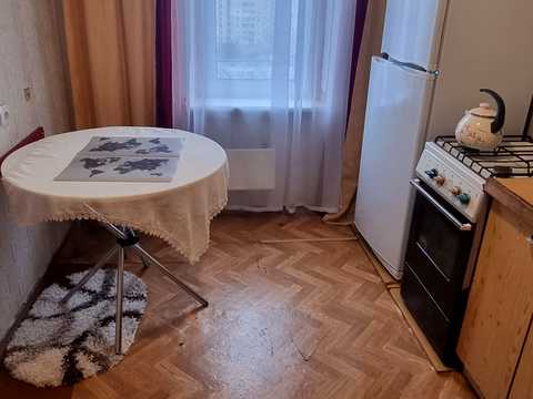 квартира за адресою Леоніда Бикова бульв., 7
