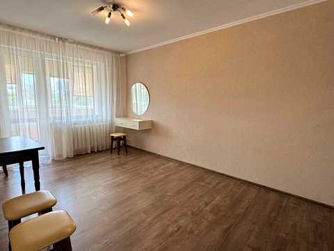 квартира за адресою Володимира Великого вул. (Гагаріна), 83