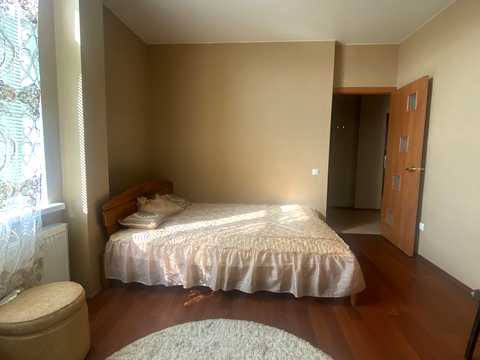 квартира за адресою Торгова вул., 7