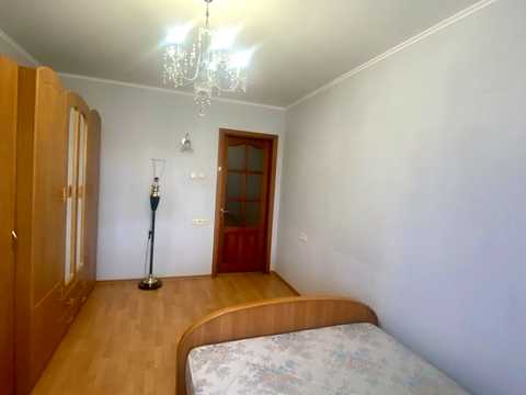 квартира за адресою Композитора Ніщинського вул., 28