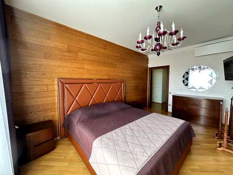 квартира за адресою Генуезька вул., 24д к.1-3