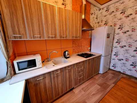 квартира за адресою Ярослава Мудрого вул. (Петровського), 38