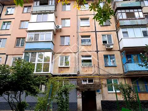 квартира за адресою Соборності вул. (Косіора), 105