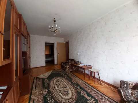 квартира за адресою Квартальна вул. (Гладкова), 12