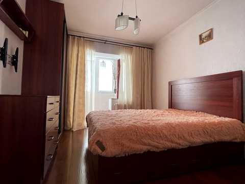 квартира за адресою Міцкевича вул., 9а
