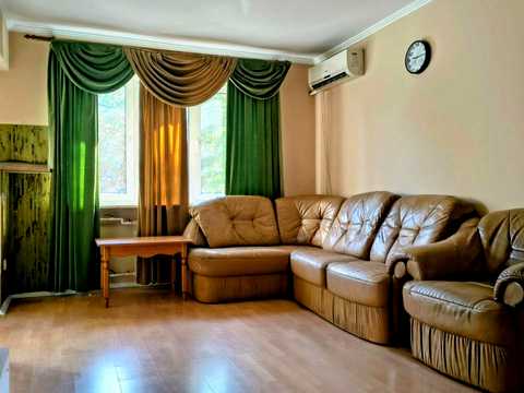 квартира по адресу Покровська площа, 34