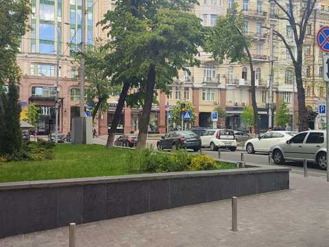 коммерческая по адресу Богдана Хмельницкого ул., 29/2