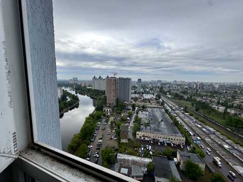 квартира за адресою Соборності просп. (Возз'єднання), 30-А
