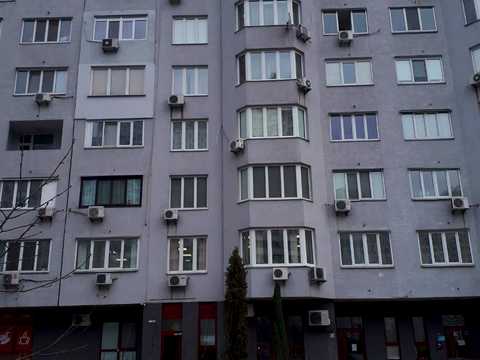 квартира за адресою Бориса Гмирі вул., 2