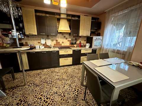 квартира за адресою Тракторобудівників просп., (94в)