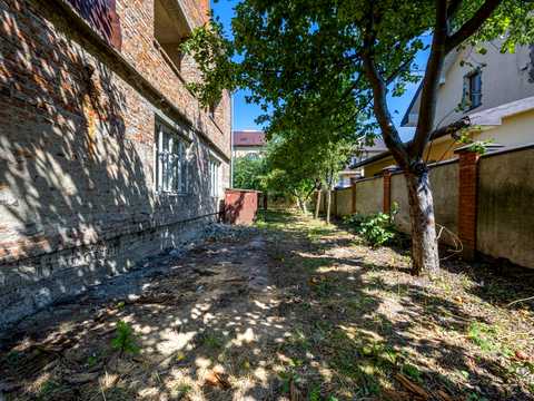 будинок за адресою Петра Калнишевського вул., 2