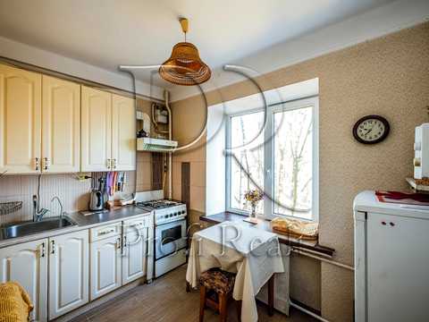 квартира за адресою Кирилівська вул. (Фрунзе), 124