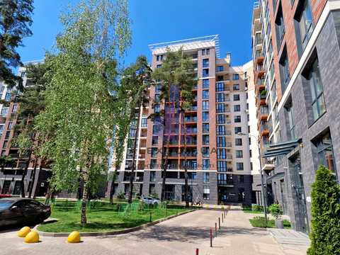 квартира за адресою Василя Симоненка вул., 30