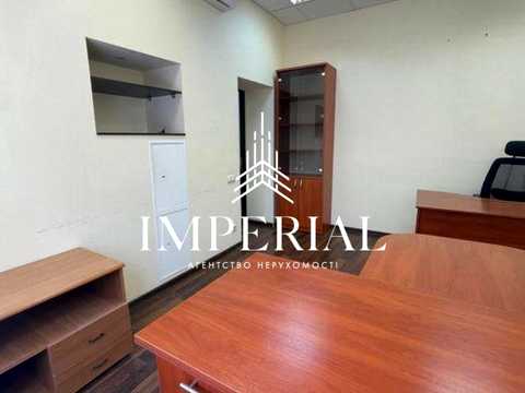 комерційна за адресою Мокра вул. (Кудряшова), 7
