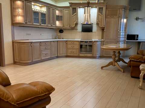 квартира за адресою Старонаводницька вул., 6-Б