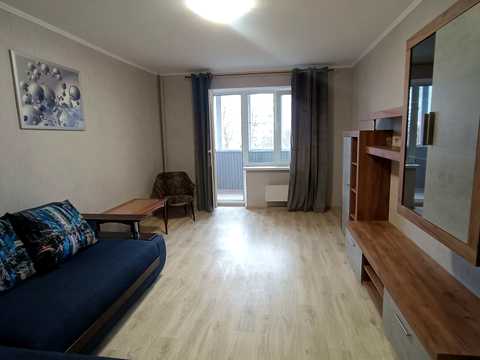 квартира за адресою Прилужна вул., 8