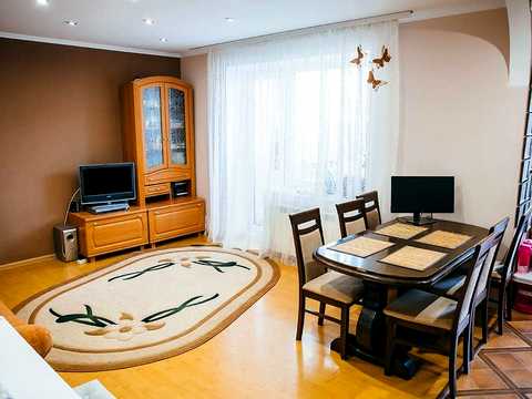 квартира за адресою Федьковича вул., 1