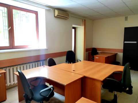 комерційна за адресою Леонтовича вул. (Бєлінського), 4