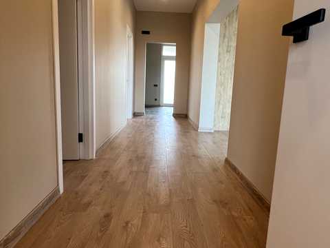 дом по адресу с. Святопетровское, Белогородская, 35