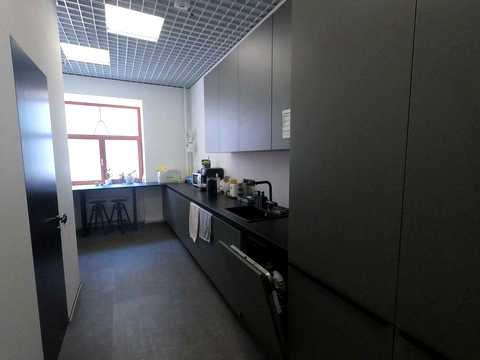 комерційна за адресою Воздвиженська вул., 14