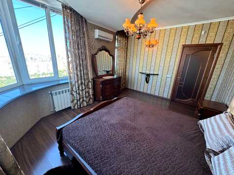 квартира за адресою Миколи Бажана просп., 14