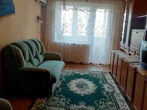 квартира за адресою ул. Космонавтов, 74