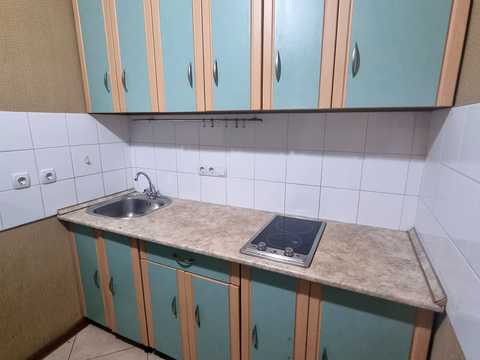 комерційна за адресою Депутатська вул., 23-А