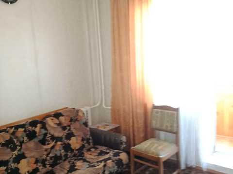 кімната за адресою Оріхуватська вул. (Бурмистенка), 6