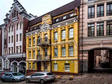 коммерческая по адресу Воздвиженская ул., 43