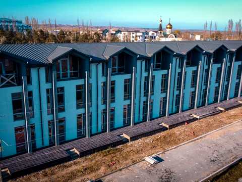 комерційна за адресою Миколаївська, 1